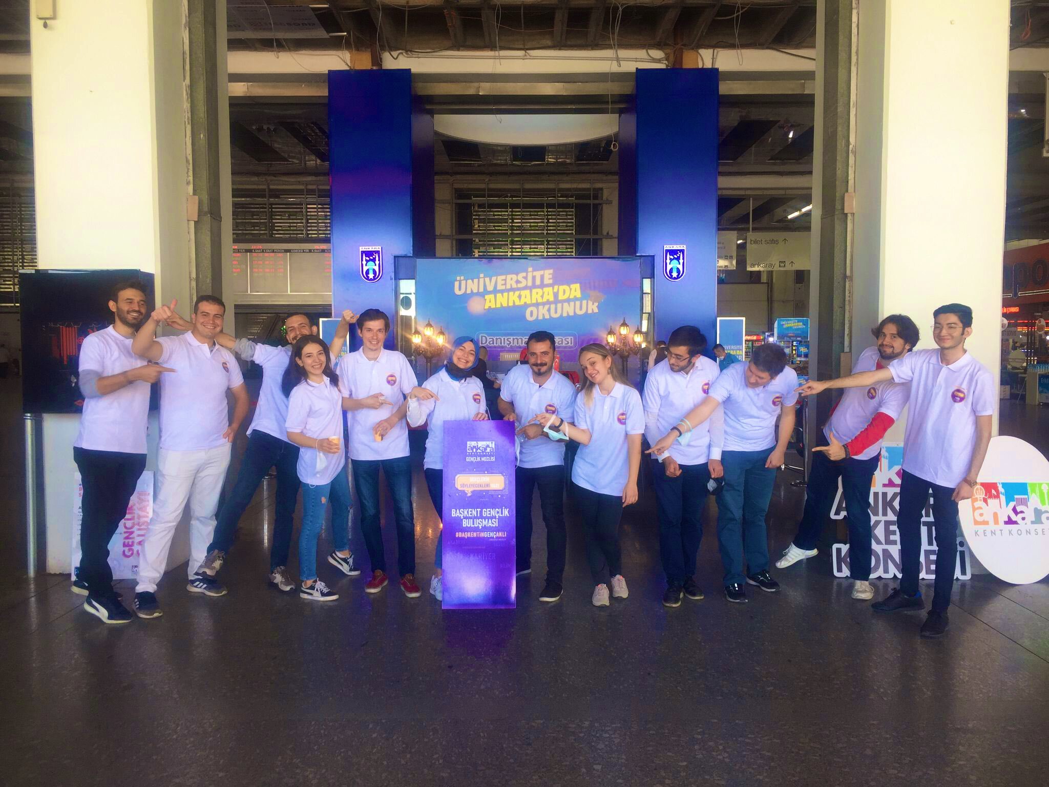 Başkent Gençlik Meclisi “Üniversite Ankara’da Okunur ” sloganı ile genç arkadaşlarımızın hayatına dokundu.